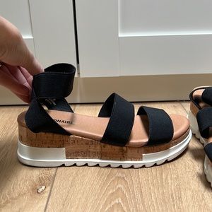 Black Platform Strappy Sandal